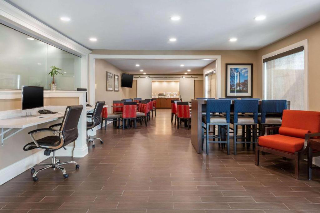 Comfort Inn Danvers - Boston North Shore Екстер'єр фото